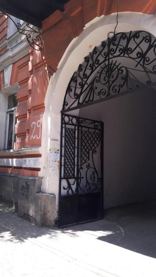 Natali Apartment Тбилиси Екстериор снимка